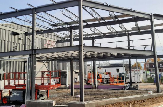 Agrandissement d'un aréna